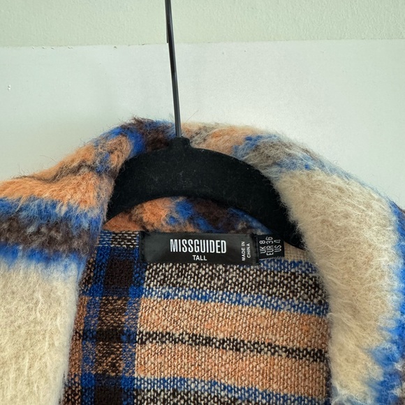 Missguided Plus Plaid Shacket Jacket - Cream, Blue & Brown - Picture 3 of 5